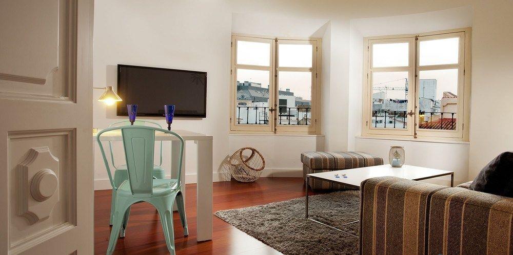 Urbanliving Liborio Apartment Malaga Bagian luar foto